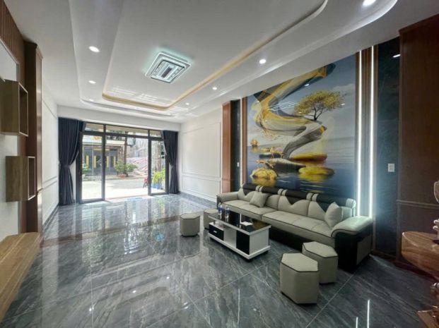 Bán nhà 2 tầng đẹp,nhà mới 100,full nội thất,đường nhựa 6944522