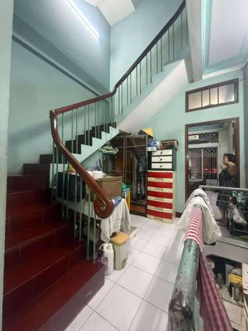 Nhà mt đường hùng vương phường 9 quận 5 cũ. 6944658