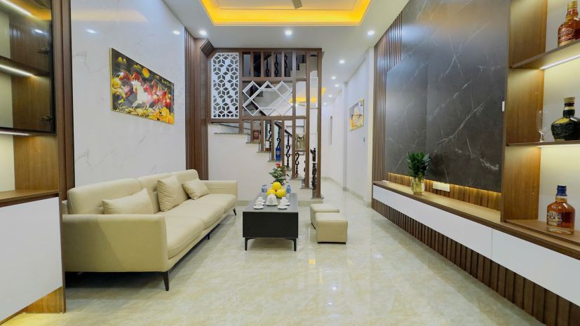 Bán nhà 6 tầng thang máy mới kính kong như ks 5sao oto đỗ 6945669