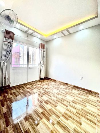 Cần pass gấp phòng trọ ở huỳnh tấn phát -  quận 7 - tphcm 6945688