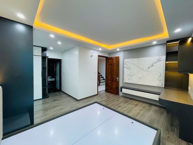 Bán nhà nguyễn đức cảnh, hoàng mai, gara 2 ô tô, 7t thang 6945731
