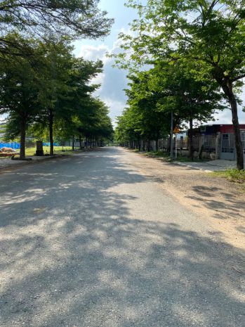 Bán lô đất biệt thự góc 2 mt view sông rạch chiếc nguyễn 6946129