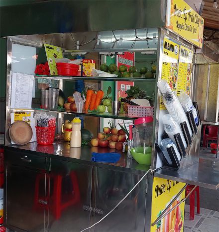 Mặt bằng đẹp  giá tốt   chính chủ sang quán nước ép tại 6946313