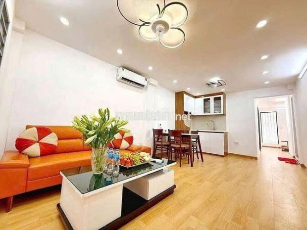 Cho thuê căn hộ khép kín 3 ngủ,2 wc tập thể bách khoa,nhà 6946543