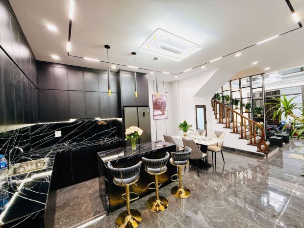 Siêu phẩm luxury - bán nhà 4 tầng 3 ngủ đầy đủ tiện nghi 6946638