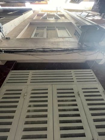 Bán nhà phân lô kim mã - gần công viên thủ lệ - 2 thoáng - 6947108
