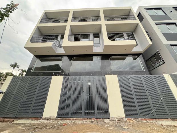 Bán nhà 4 tầng mới xây  5pn  52.3m²  sổ riêng  bình 6947119