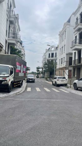 Bán lô biệt thự siêu đẹp  khu đô thị 31ha trâu quỳ, gia lâm 6947125