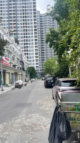 Bán lô biệt thự siêu đẹp  khu đô thị 31ha trâu quỳ, gia lâm 6947126