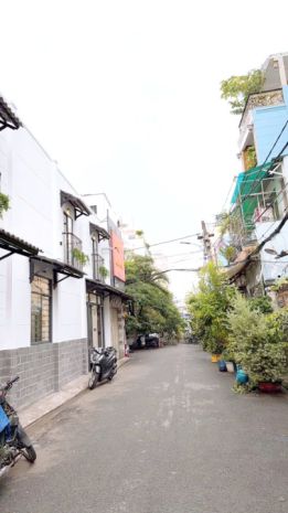 Nhà 2 tầng mt đường nội bộ hưng phú p.chánh hưng. giá 2,88 6947206