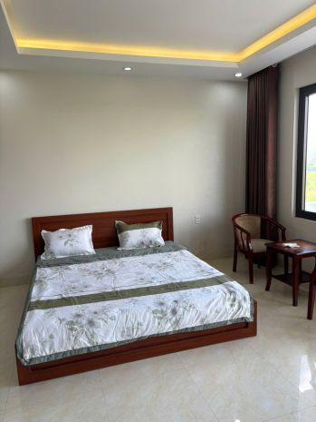 Cho thuê phòng trọ rộng rãi có ban công  phường cao xanh, 6947492