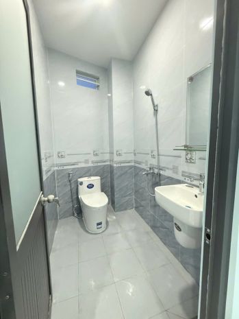 Bán nhà đẹp 2 tầng p.biên hòa,shr đường xe hơi,gần ca 6947622