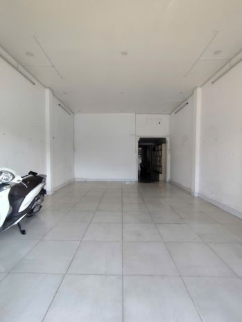 Bán nhà 2t mặt tiền nguyễn thị minh khai,ngang 5m,ngay ngã 6947779