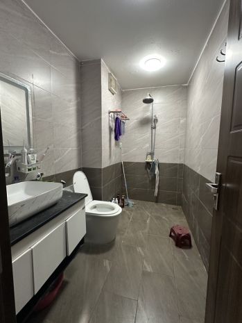 Dương quảng hàm 50m x5 tầng-20 tỷ,ô tô đỗ cửa,20m ra 6947972