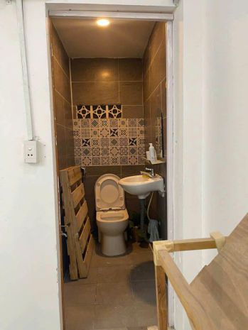 Cho thuê riêng tầng trệt hoặc cho thuê nguyên căn mt trần 6950019