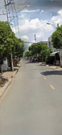 Mặt tiền bà triệu trung tâm hóc môn full thổ  vị trí vàng 6950217