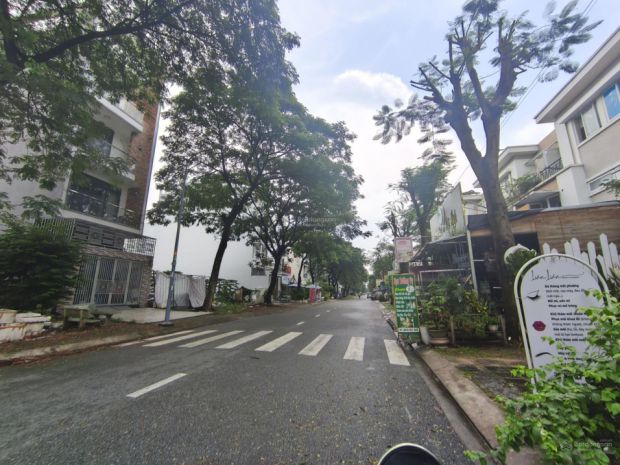 Bán nhà kdc conic - 4 tầng 8 phòng master - shr hoàn công 6951201