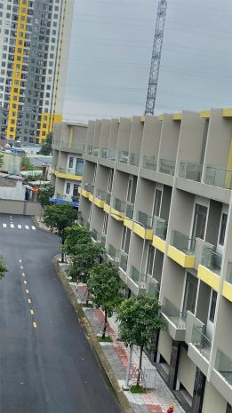 Nhà mặt phố thống nhất, dĩ an: vị trí vàng, kinh doanh 6951527