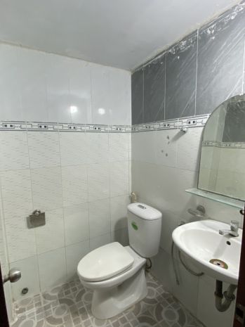 Bán nhà 2 tầng 3pn 57m2 gần siêu thị cao lỗ có dòng tiền 6951849