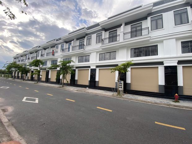 Sổ riêng từng nền  xây dựng theo mẫu, ngay trung tâm hòa 6952868