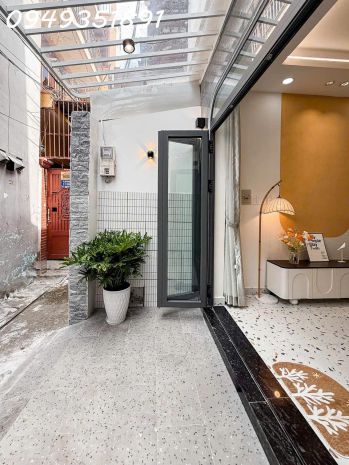 Nhà đẹp nguyễn đình chính  gần nguyễn văn trỗi  phú 6953243