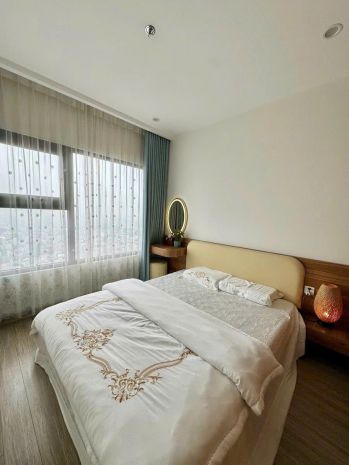 Bán chung cư 3 ngủ-ngõ 323 xuân đỉnh tòa c1dt 87m2.tk 4 6953374