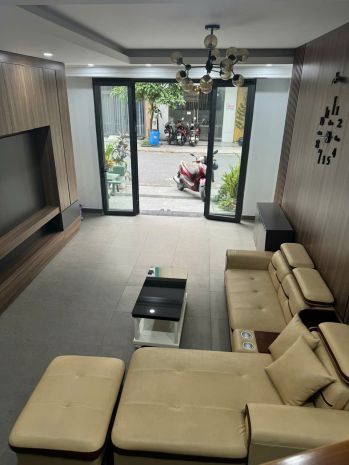 Bán nhà đẹp 3 tầng dĩ an,vừa ở vừa kinh doanh ok luôn,gần 6953471