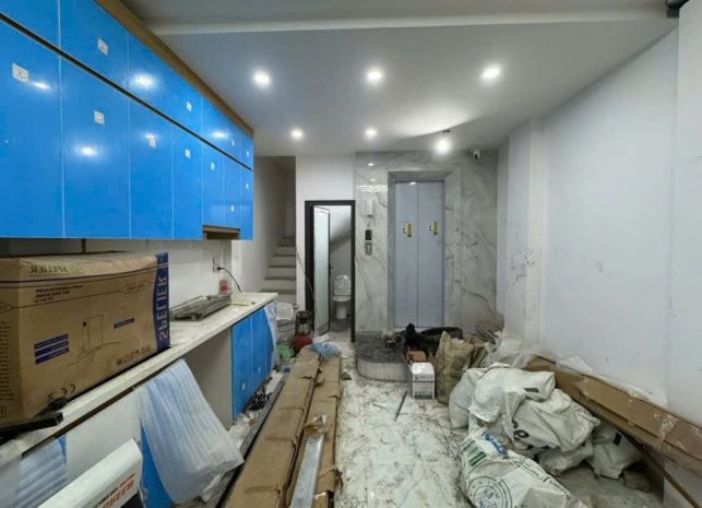 Nhà mới võ chí công, 6t thang máy, ô tô đỗ cổng, nội thất 6953596