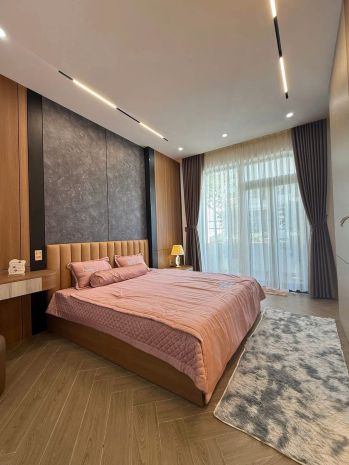 Bán nhà đẹp hoa lâm long biên, kinh doanh sầm uất, oto 6954284