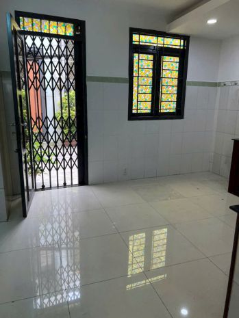 Bán nhà đẹp 5 tầng btct  hẻm 6m thông  gần đầm sen, 6954395