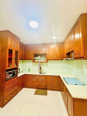 Nhà đẹp 4 tầng full nội thất  đối diện vạn phúc city 6954444