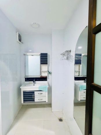 Nhà đẹp 4 tầng full nội thất  đối diện vạn phúc city 6954446