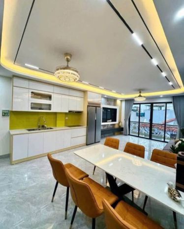 Phân lô ô tô tránh  nhà đẹp long biên  42m  6 tầng thang 6954721