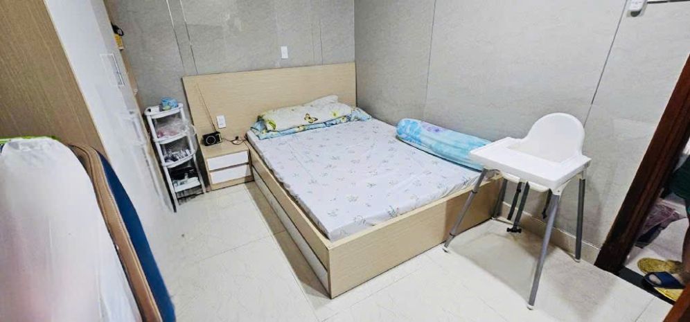 Bán gấp nhà mặt tiền đường c1, phường 13, tân bình  khu 6955514