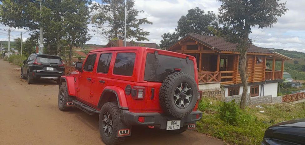 Nhà đẹp bán gấp nhà vị trí đắc địa  mặt tiền  tôn thất 6955526