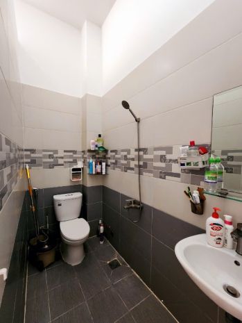 Nhà 3 tầng hxh 141 tám danh phường 4 quận 8 6955685