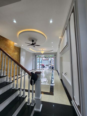 Bán nhà 4 tầng  mới  đường lê hồng phong - phường nam nha 6955822