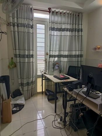 Cho thuê nhà mặt tiền quận 10 - 3pn - tiện ở và kinh doanh 6955942