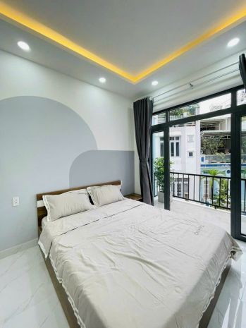 Chủ gộp giảm 350tr giá mới 6,65tỷ,trệt 2 lầu 5pn p.1 phú 6957303