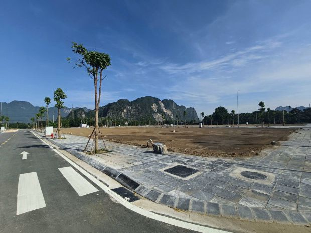 Bán đất trung tâm tt chine  lạc thủy, hòa bình 6957438