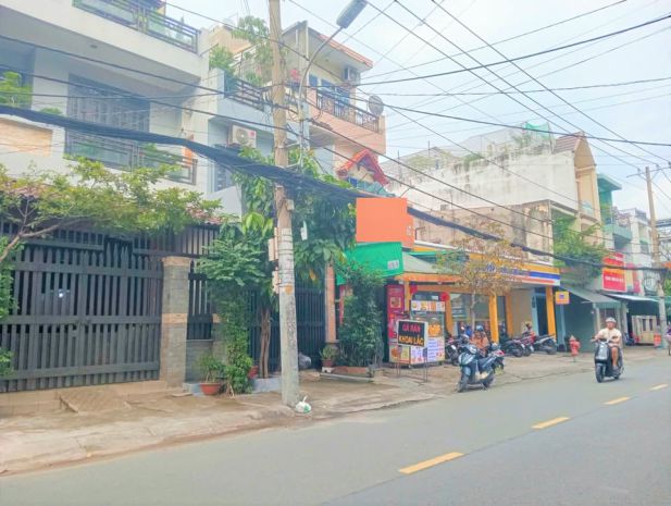 Cho thuê nhà mặt tiền thạch lam 72m² - 18triệu - gần trường 6958541