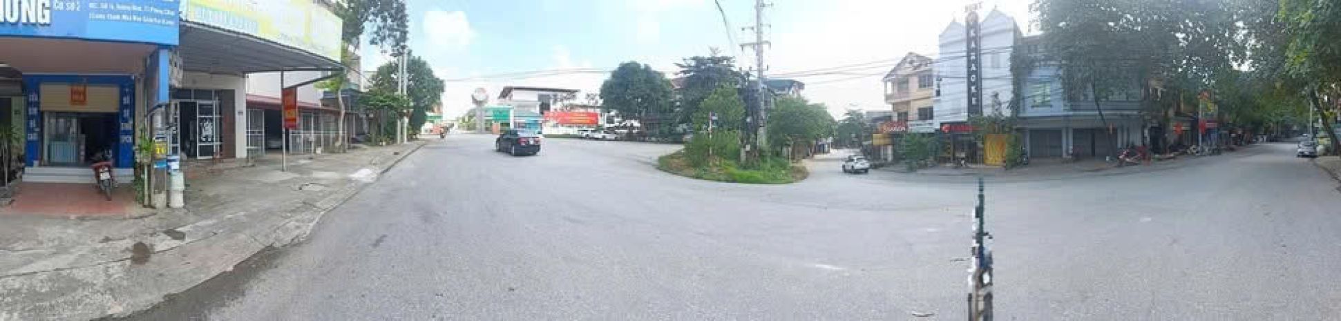 Chính chủ cần bán nhà 2 tầng mặt phố đường nam  phong 6958687