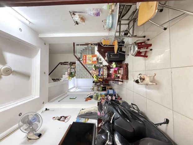 Bán nhà-q10- cao thắng  hẻm liên thông điện biên phủ  32 6959118