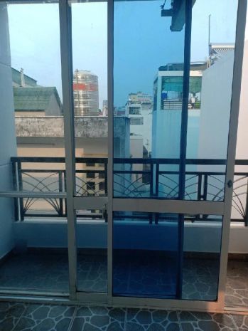 Bán nhà-q10- cao thắng  hẻm liên thông điện biên phủ  32 6959120