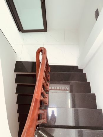 Bán nhà 5 tầng mới xây  ô tô đỗ cổng  liên mạc, thượng 6959861