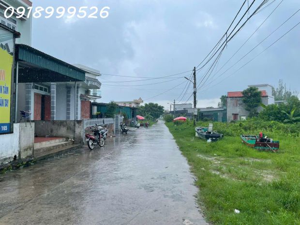 Cần tiền bán nhanh lô đất siêu đẹp mặt tiền rộng 32m xã 6959972