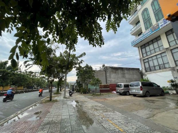 Đất 5x32 mặt tiền lê thị riêng  trung tâm hành chính q12 6960217