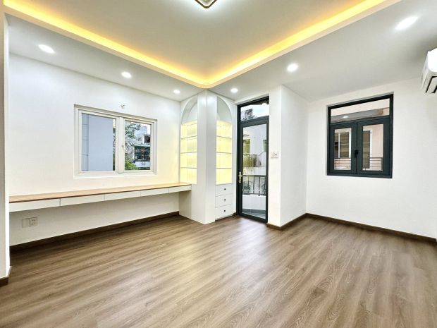 Nhà 7 tầng thang máy, vỉa hè 5m, 3 ô tô tránh view sân vận 6961119