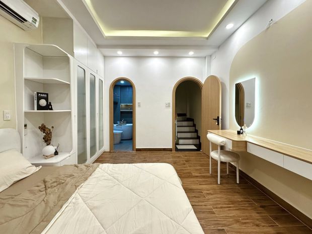 Nhà 7 tầng thang máy, vỉa hè 5m, 3 ô tô tránh view sân vận 6961120