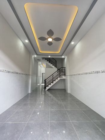 Lô góc  2 lầu  hẻm 4m thông  cách mặt tiền âu cơ 30m 6961158